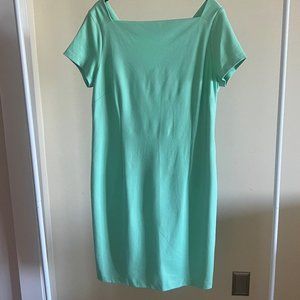 Banana Republic Mint green summer (stretch) dress, size 12, cap sleeves